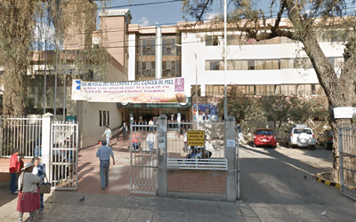 ボリビアのコチャバン市のビエドマ熱傷病院