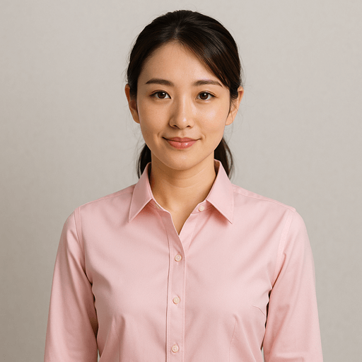 シャツやインナーは明るく上品な色を選ぶ